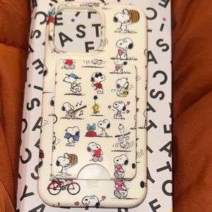 Snoopy Patterned Phone Case - White